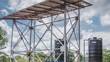 Solar-powered irrigation system in an agricultural field